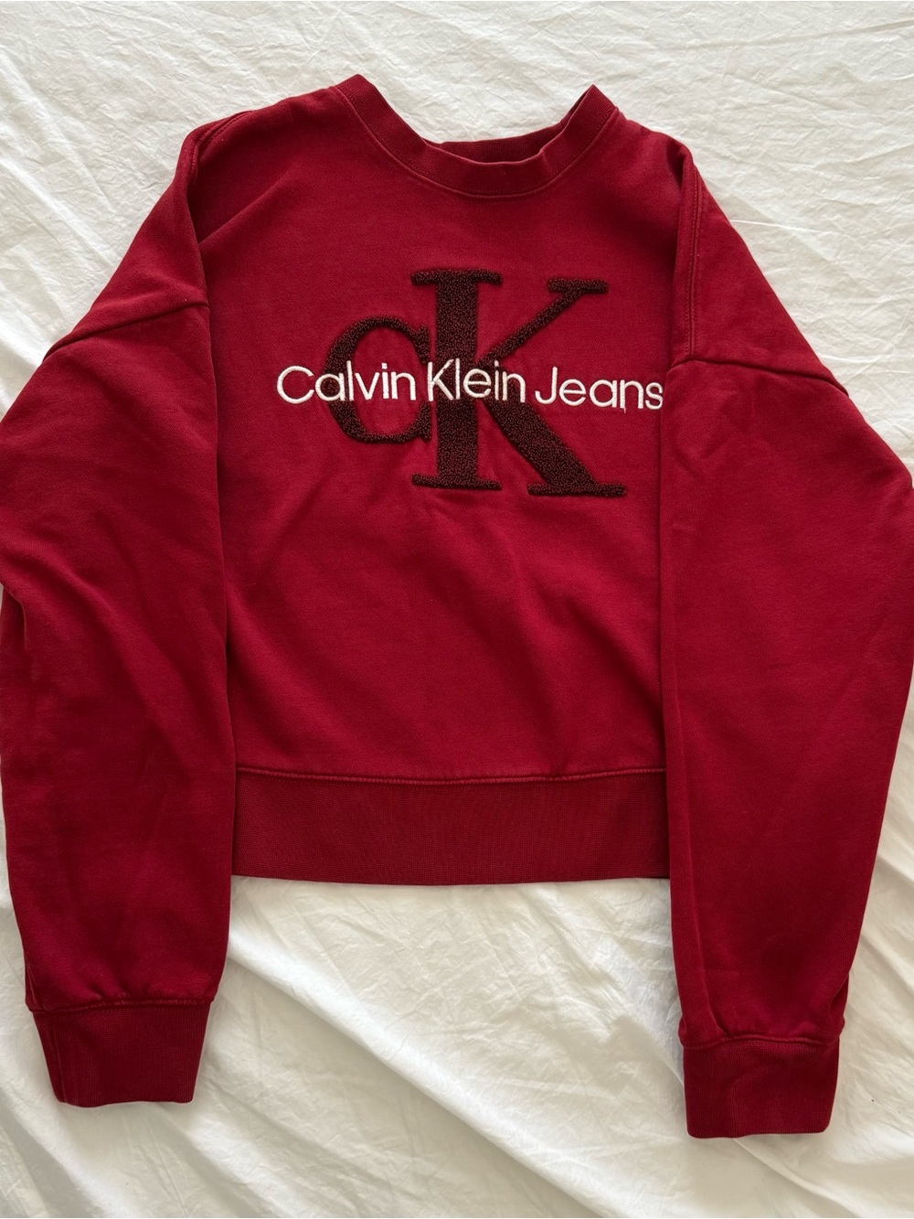 Calvin Klein Burgundy Crewneck Logo Sweatshirt in Small